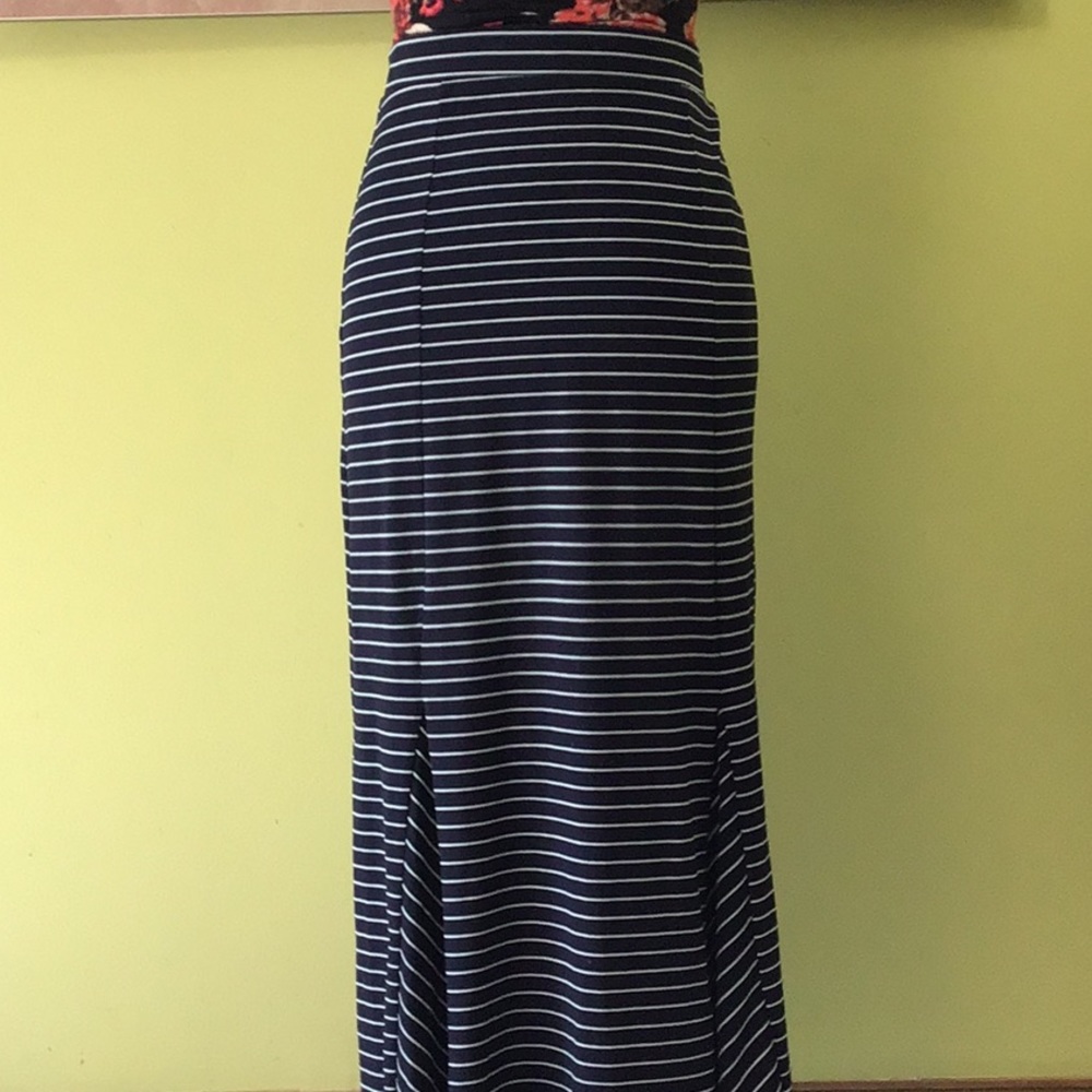 The Limited Maxi Skirt